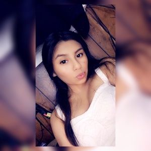 Meet your Posher, Briana